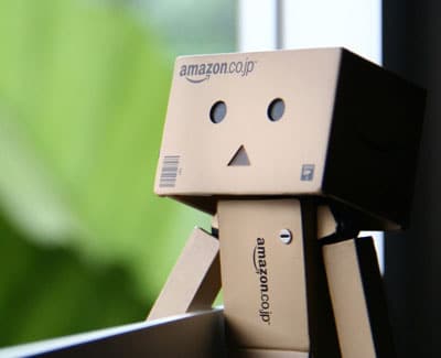 robot de empresa de mensajería